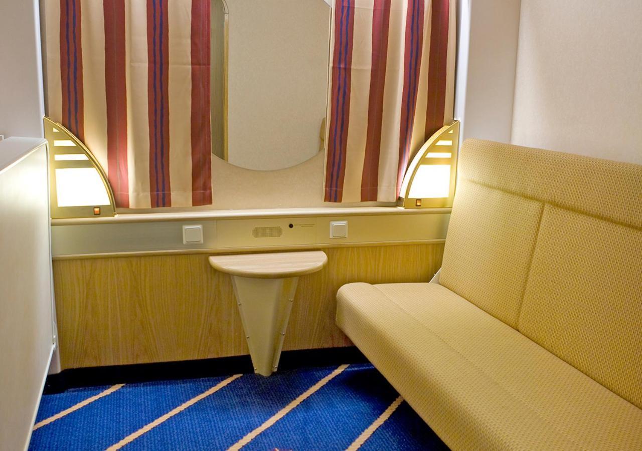 Viking Line Ferry Viking Cinderella - 2-Night Cruise Stockholm-Helsinki-Stockholm Hotel Ruang foto