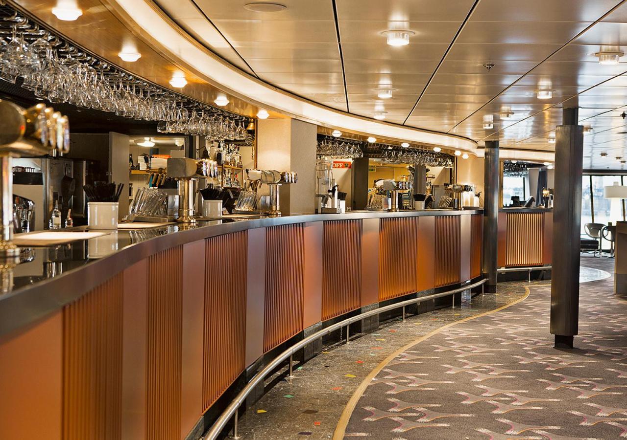 Viking Line Ferry Viking Cinderella - 2-Night Cruise Stockholm-Helsinki-Stockholm Hotel Bagian luar foto