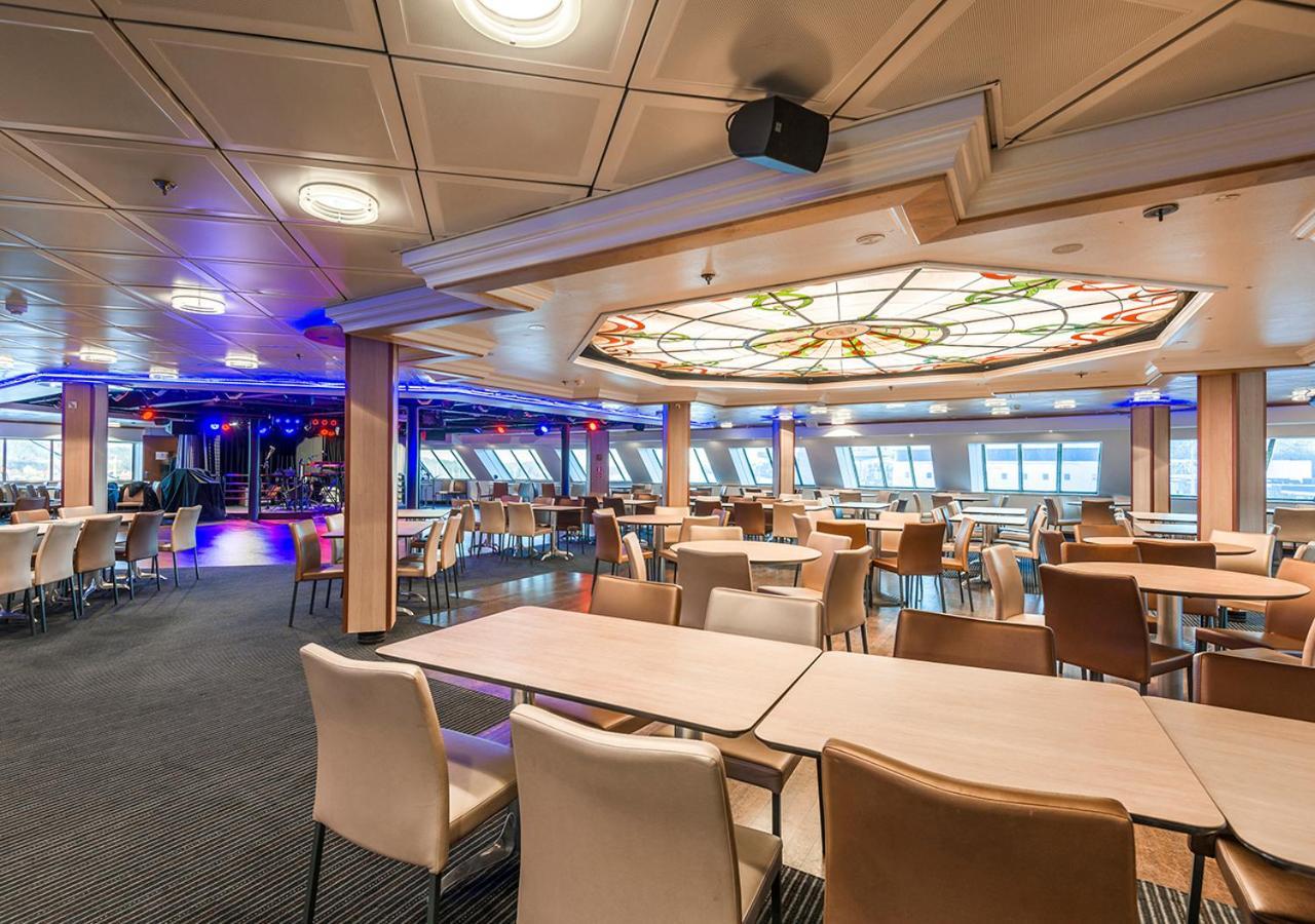 Viking Line Ferry Viking Cinderella - 2-Night Cruise Stockholm-Helsinki-Stockholm Hotel Bagian luar foto
