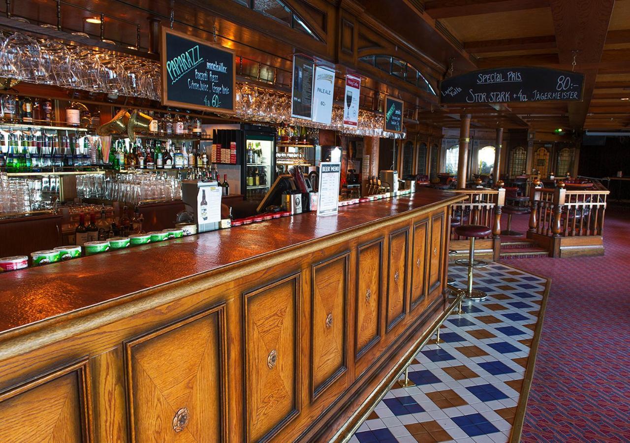Viking Line Ferry Viking Cinderella - 2-Night Cruise Stockholm-Helsinki-Stockholm Hotel Bagian luar foto