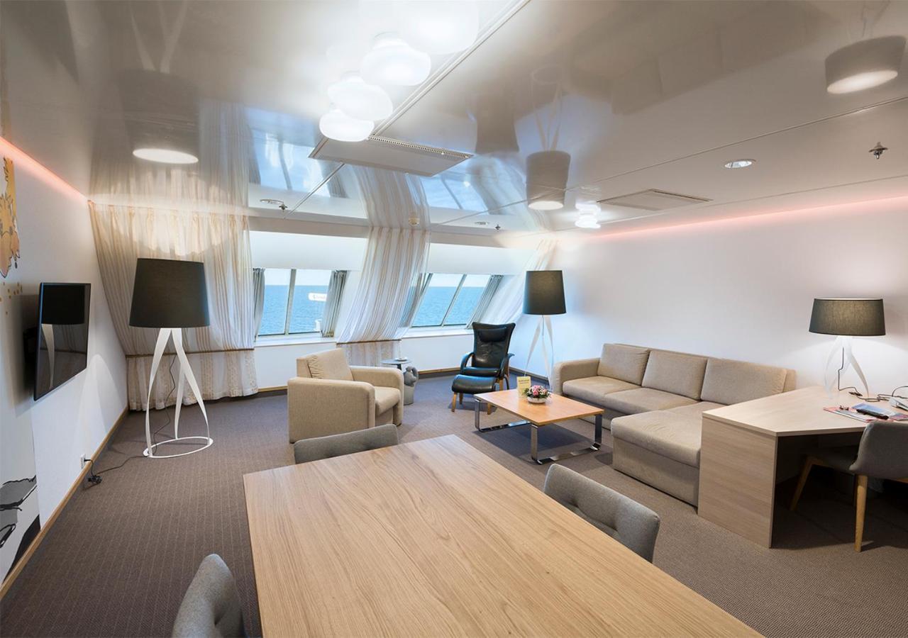 Viking Line Ferry Viking Cinderella - 2-Night Cruise Stockholm-Helsinki-Stockholm Hotel Ruang foto